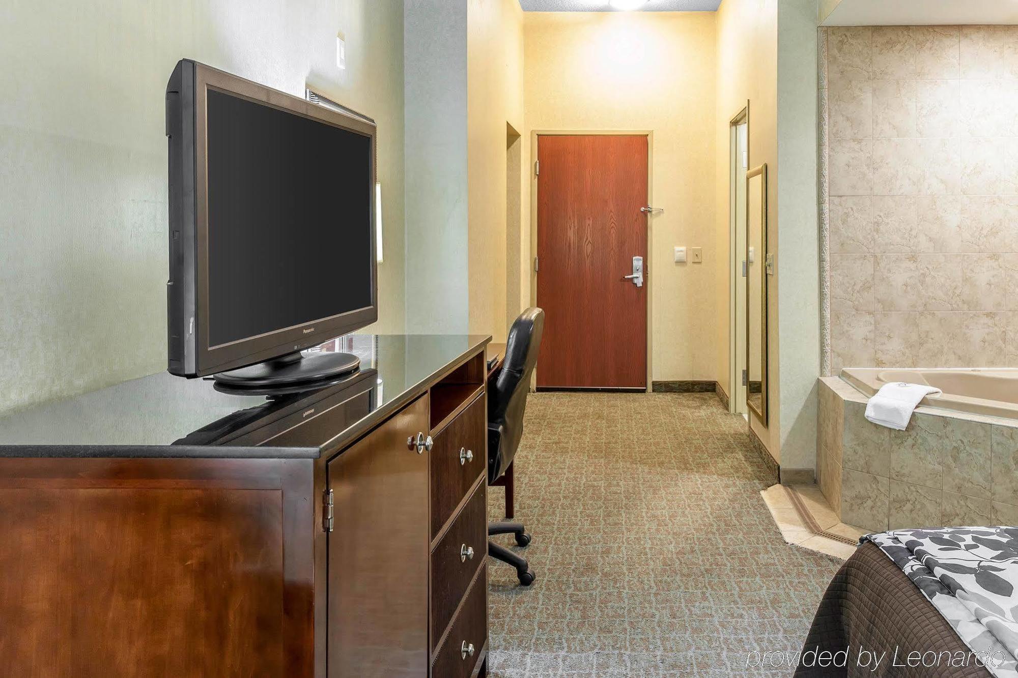 Sleep Inn & Suites near Joint Base Andrews-Washington Area Morningside Eksteriør bilde