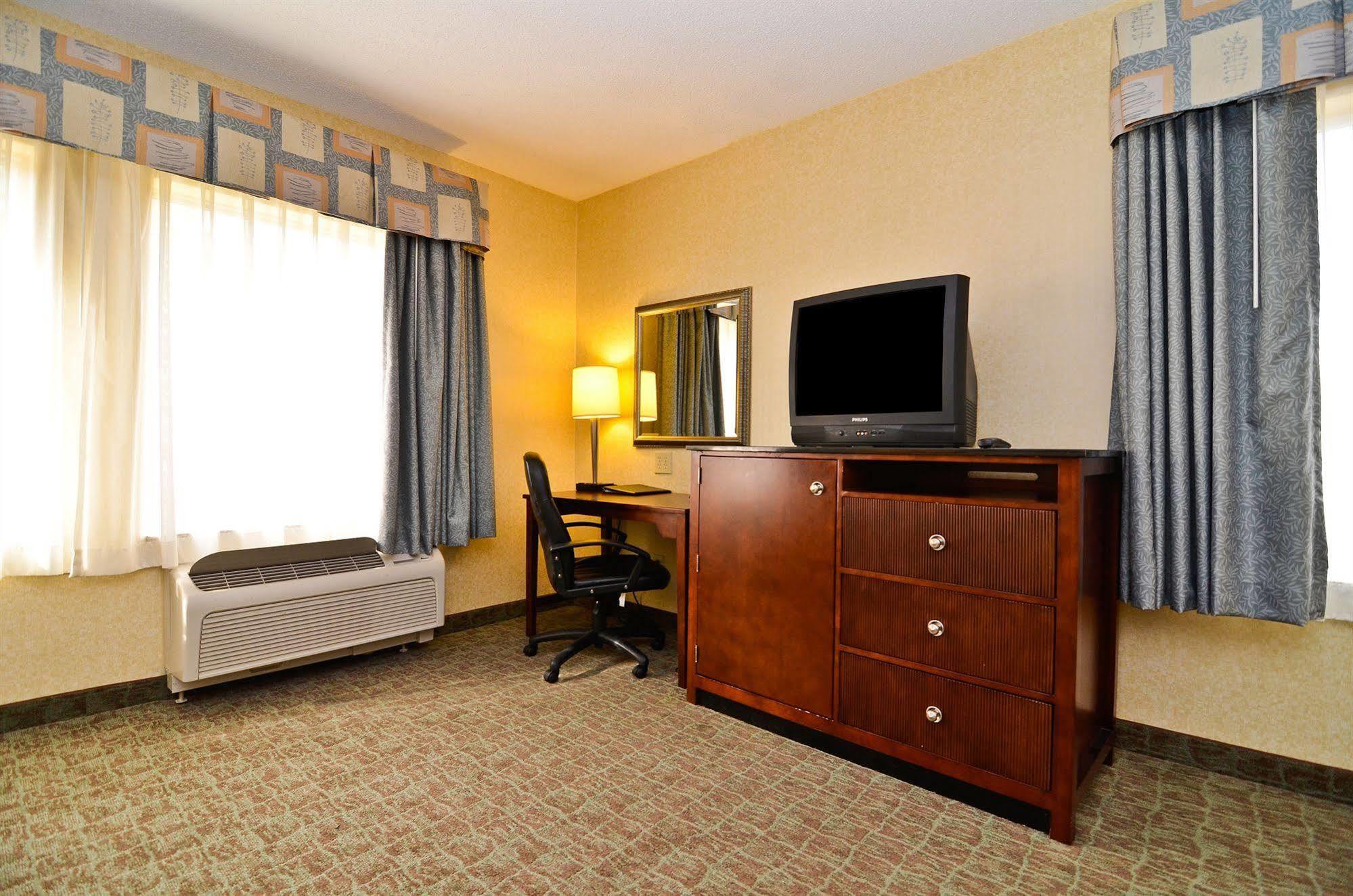 Sleep Inn & Suites near Joint Base Andrews-Washington Area Morningside Eksteriør bilde